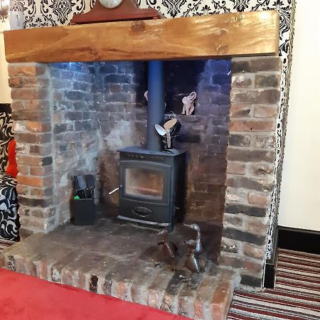 Ferienwohnung The Saracens Head Old Lounge Skegness Exterior foto